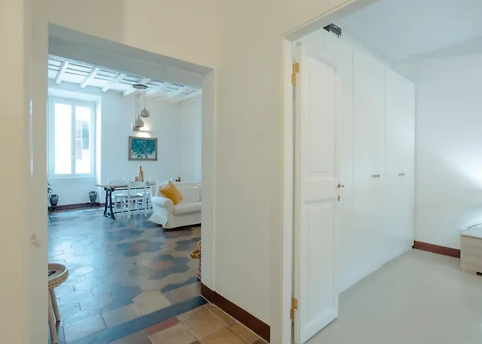 Domus Superior Domizio - Pantheon Apartment *